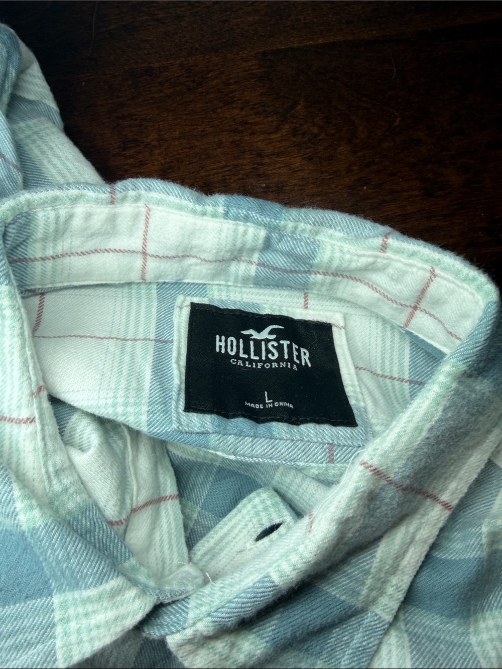 Hollister Men's Blue and White Plaid Button-Down Shirt - Picture 3 of 3